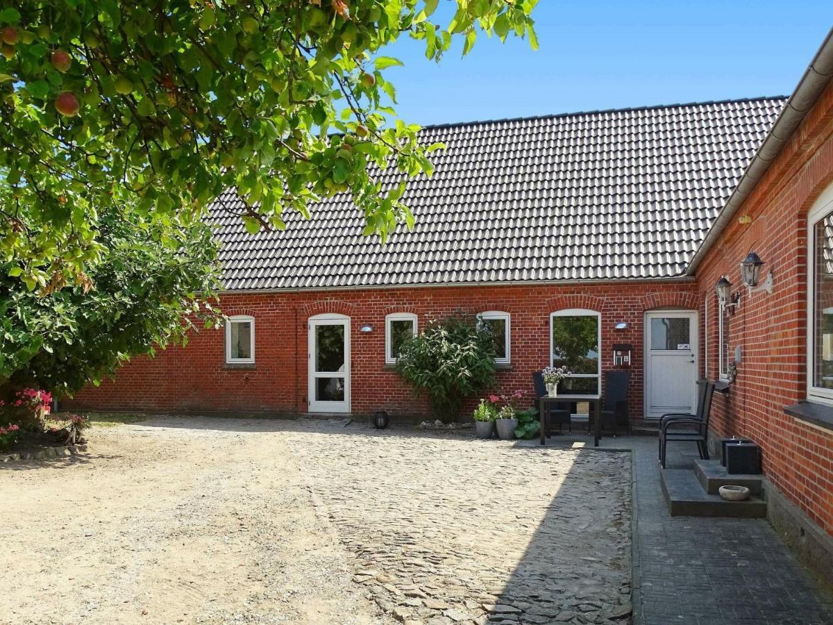 14 Person Holiday Home In R Sk Bing Ærøskøbing Buitenkant foto