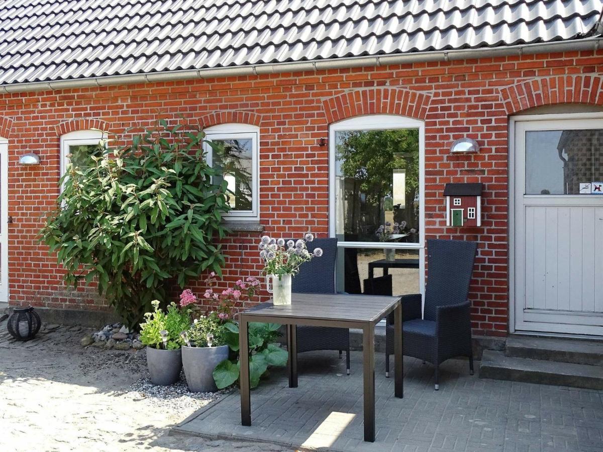 14 Person Holiday Home In R Sk Bing Ærøskøbing Kamer foto